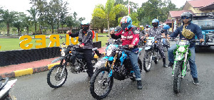 Peringati HPN 2022, TNI-POLRI Simeulue Touring Safety Riding, Bagi Masker dan Baksos