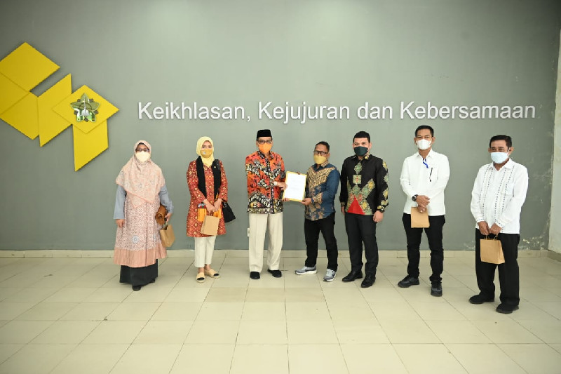 Advokat Aceh “Adukan” Kasus Dugaan Korupsi Beasiswa ke Komisi X DPR RI