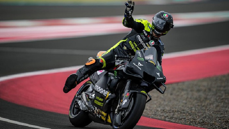 Adik Rossi Asapi Marquez di Hari Kedua Tes MotoGP Mandalika