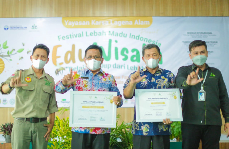 Aminullah Usman Keynote Speaker Festival Lebah Madu Indonesia