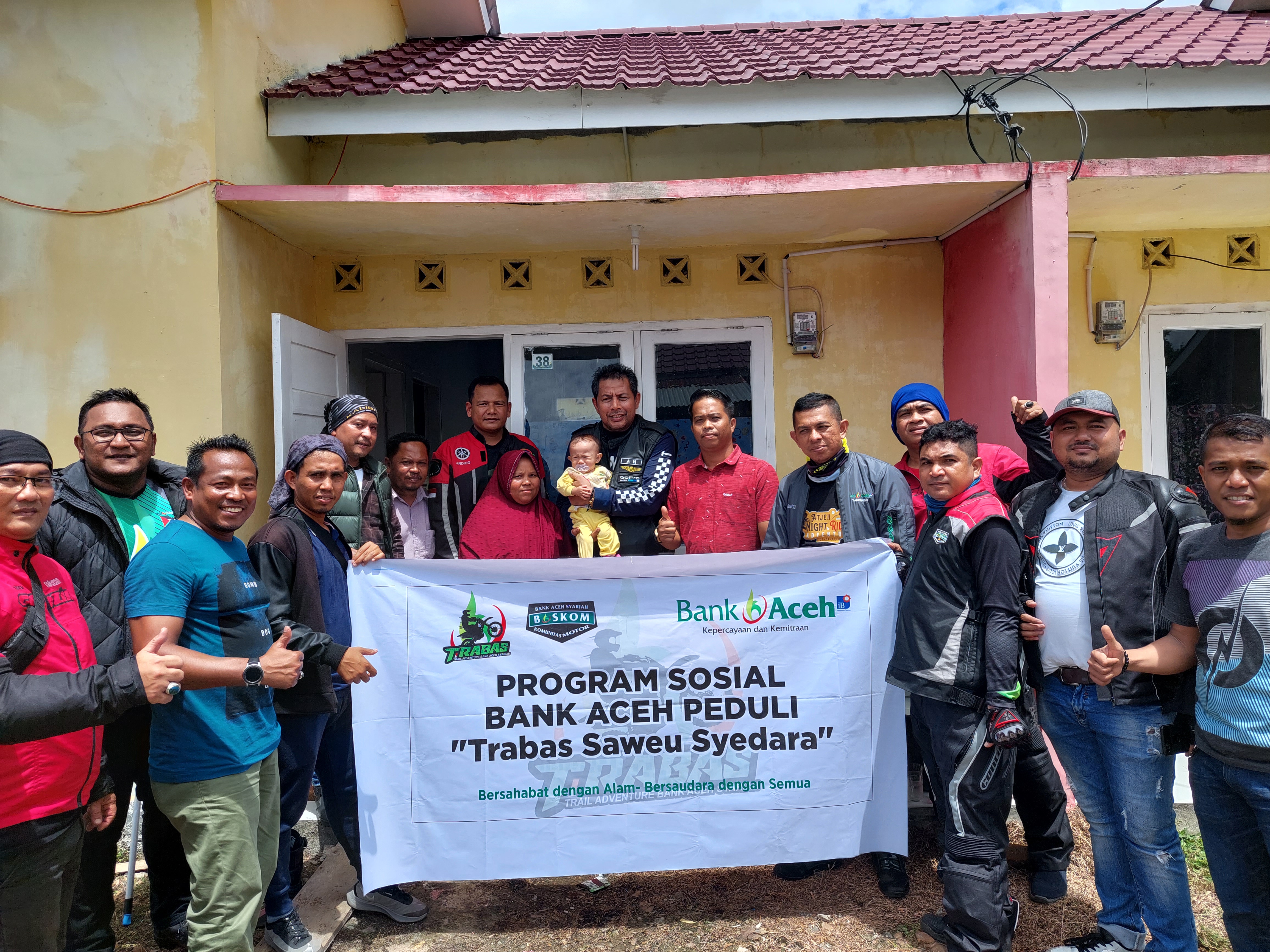 Bank Aceh Saweu Syedara Bantu Bayi Bocor Jantung