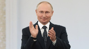 Vladimir Putin: Rusia Buka Relawan Asing Terlibat Perang Ukraina
