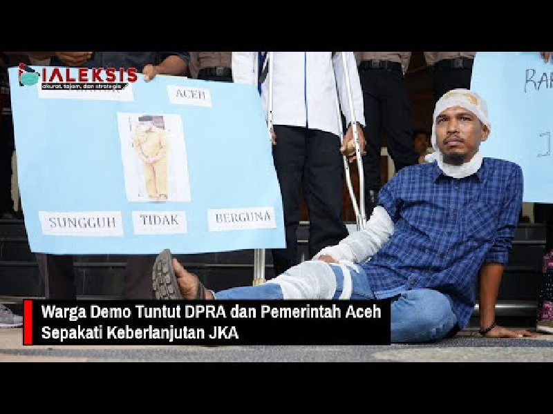 Warga Demo Tuntut DPRA dan Pemerintah Aceh Sepakati Keberlanjutan JKA