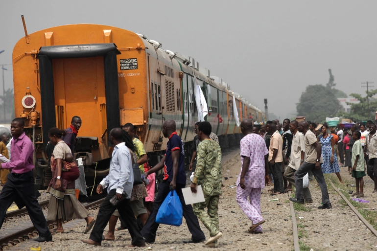 Bandit Serang Kereta Penumpang di Nigeria Utara