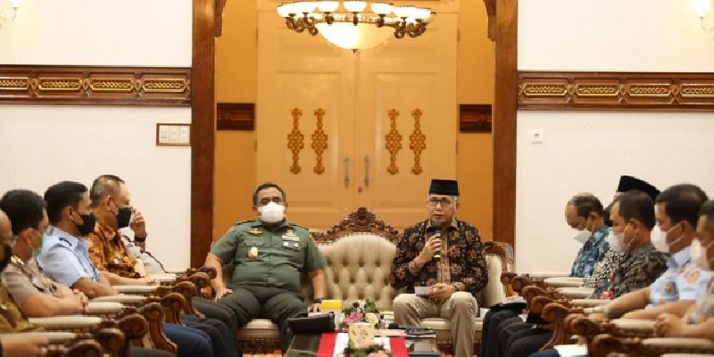 Gubernur Nova dan Peserta PPRA Lemhanas RI Diskusi Tata Kelola Pemerintahan Aceh
