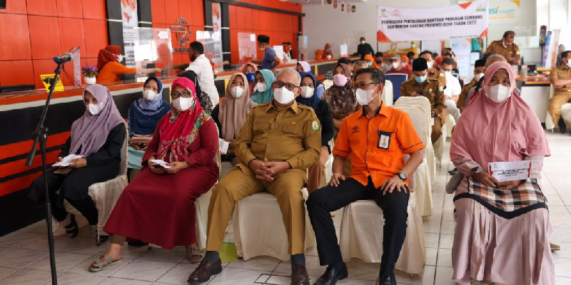 PT Pos Indonesia Salurkan BLT Minyak Goreng kepada 474.026 KPM di Aceh