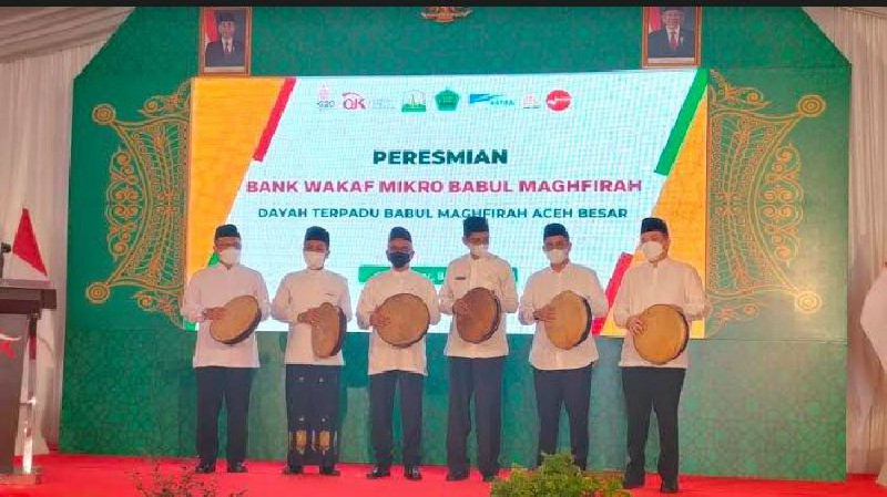 OJK Resmikan BWM Dayah Terpadu Babul Maghfirah Aceh Besar