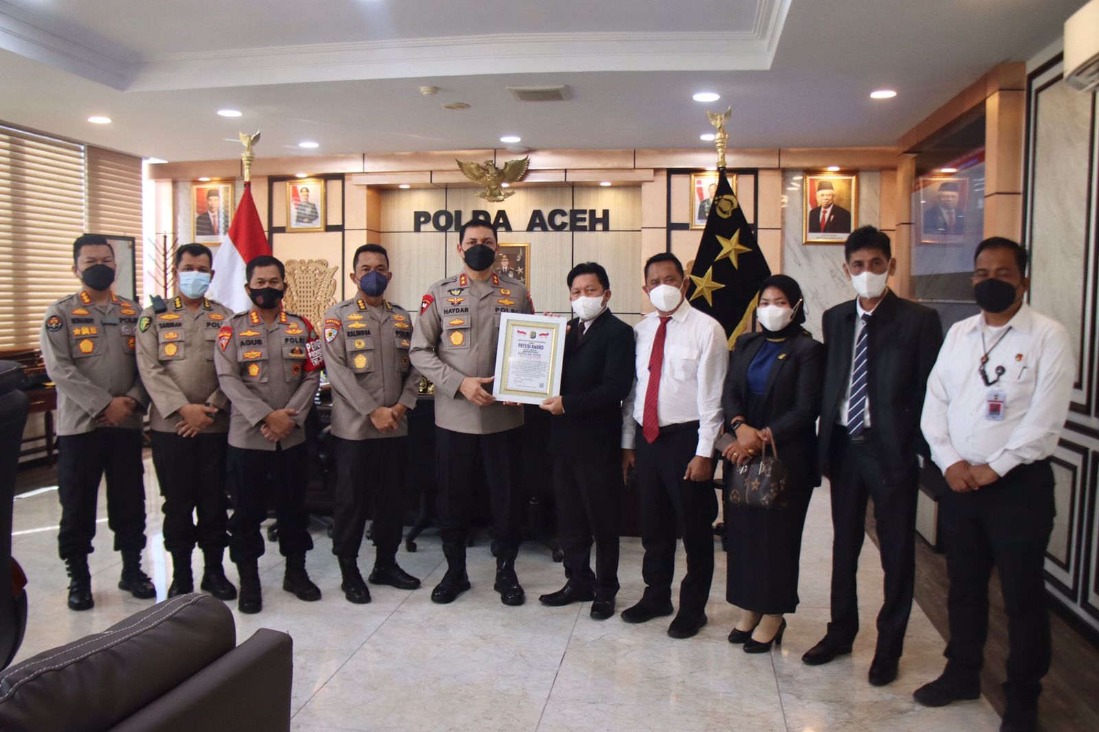 Kapolda Aceh Terima Penghargaan dari Lemkapi
