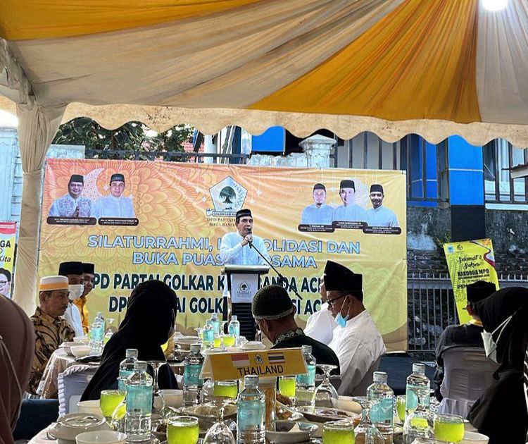 Partai Golkar Banda Aceh Gelar Bukber dan Santuni Anak Yatim