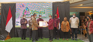 IIWAS Trisenses Bali 2022, Dirjen Pemdes Kemendagri Beri Penghargaan Desa Zero Waste