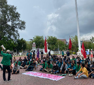 Tidak Bertemu Gubernur Aceh, Pengunjuk Rasa akan Buat Posko