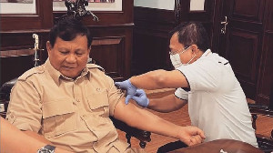 Berikut Daftar Nama Pejabat Yang Dapat Suntik Vaksin Nusantara