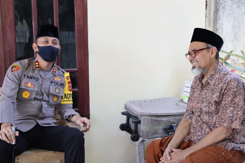 Jelang IdulFitri 1443 H/2022, Kapolres Bersilaturahmi dengan Ketua Muhammadiyah Lhokseumawe