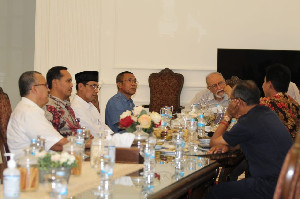 Tim Sembilan Lembaga Vertikal Temui Wali Nanggroe, Laporkan Kendala Pembangunan di Aceh