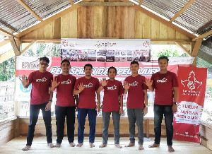Komunitas Turun Tangan Aceh Utara Bangun Rangkang Pustaka di Nisam