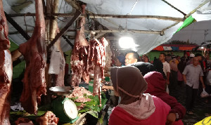 Harga Daging Meugang di Aceh Tamiang Rp150 Ribu Per Kilogram