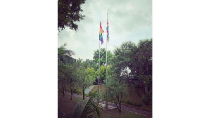 Kemlu RI Protes Keras Kedubes Inggris Kibarkan Bendera LGBT di Indonesia