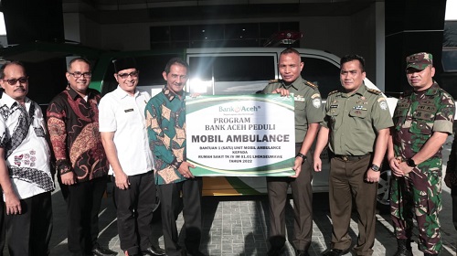 RS Kesrem Terima  Ambulans dari Bank Aceh