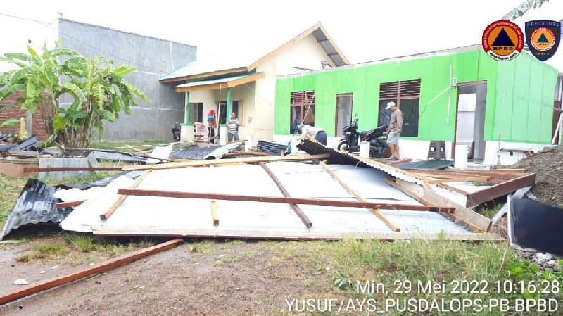 Dua Rumah Warga di Kota Banda Aceh Rusak Diterjang Angin Kencang