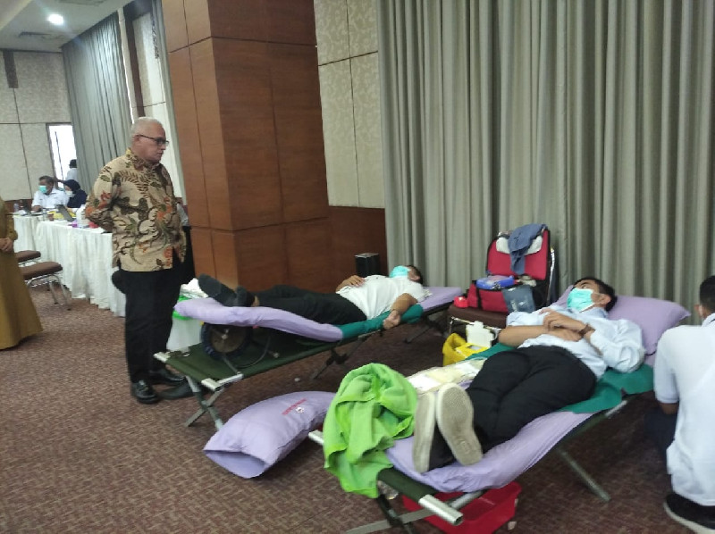 Sekda Aceh Pantau Donor Darah, BPPA Sumbang 43 Kantong