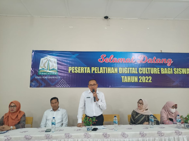 Abdul Hamid: Kecakapan Literasi Digital Suatu Keharusan