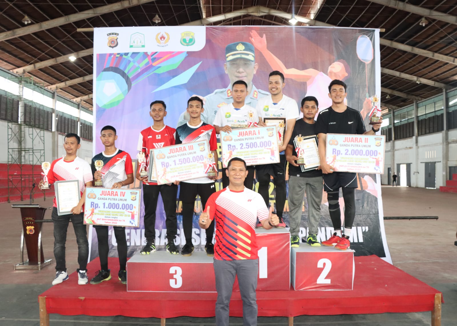 Ini Nama-nama Pemenang Turnamen Badminton Kapolres Aceh Timur Cup III