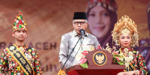 Buka Rakerda, Gubernur Aceh Apresiasi Dekranasda Konsisten Dampingi Perajin