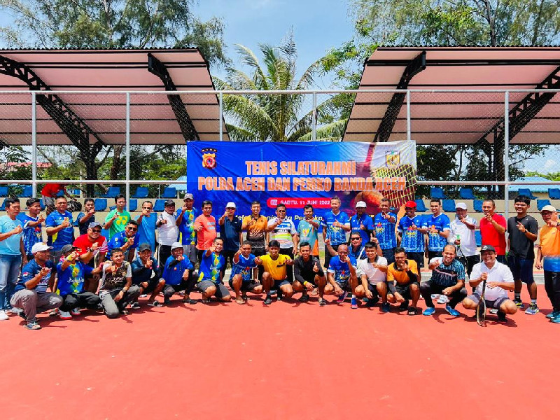 Tim Pemko Tenis Silaturrahmi dengan Tim Polda Aceh, Aminullah Usman Raih Kemenangan