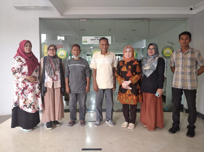 Tidak Memiliki Penghasilan, BPPA Pulangkan Dua Warga Lansia asal Aceh