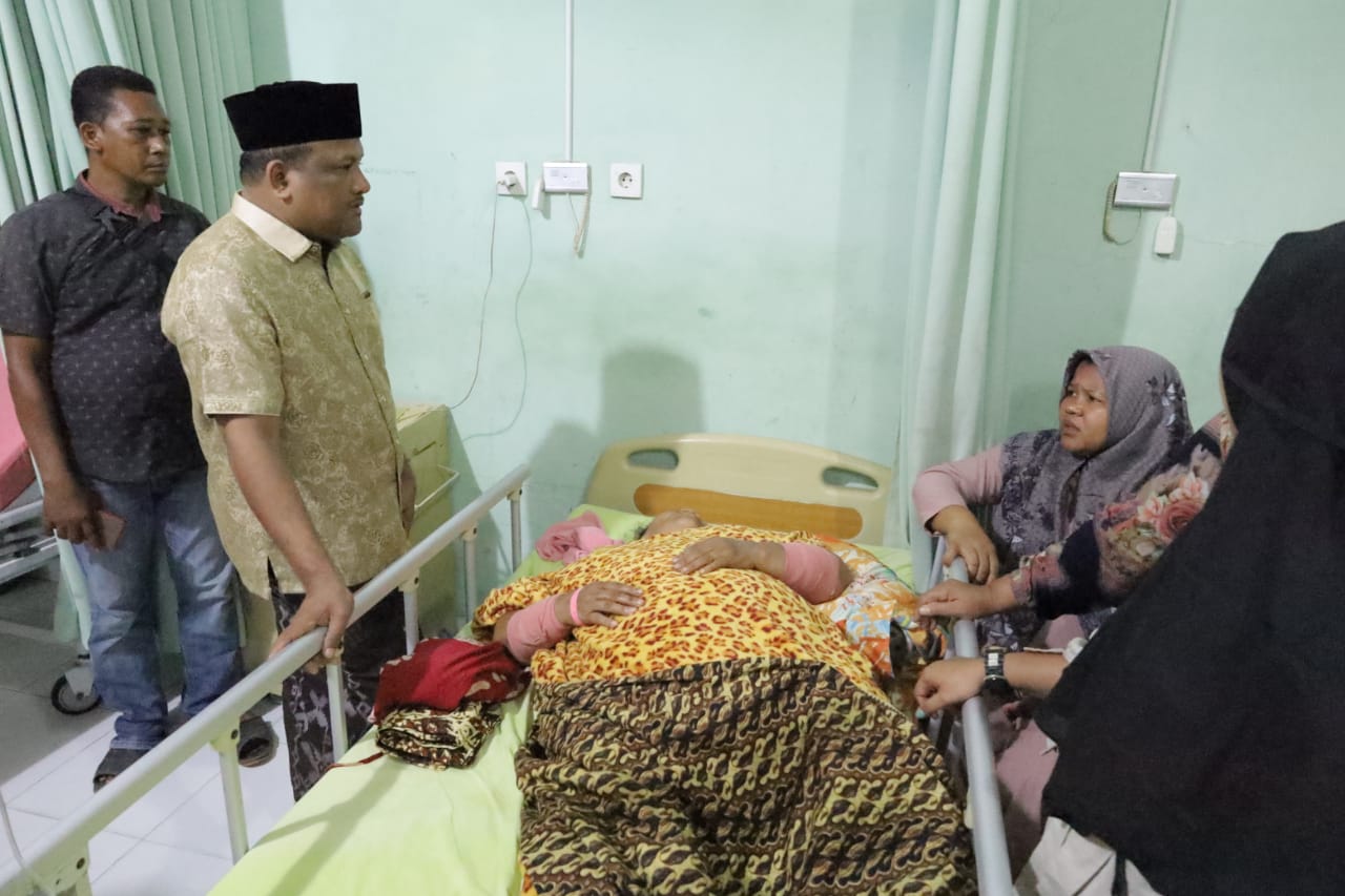Korban Yang Ditebas di Krueng Meuseugob Dirujuk ke Banda Aceh
