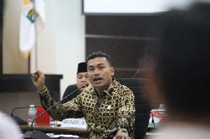 Semua Fraksi Sepakat, DPRA Bakal Surati Achmad Marzuki Minta Ganti Sekda Aceh