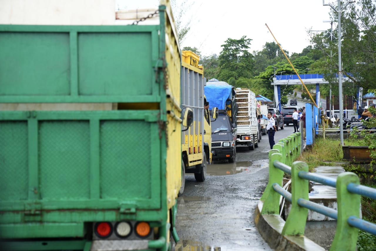 Akibat Angin Kencang, KMP Teluk Singkil Terpaksa Kembali ke Dermaga Pelabuhan Sinabang