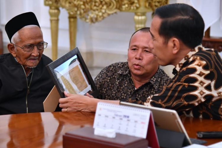 Kebaikan Hati Presiden Jokowi Penuhi Semua Keinginan Nyak Sandang