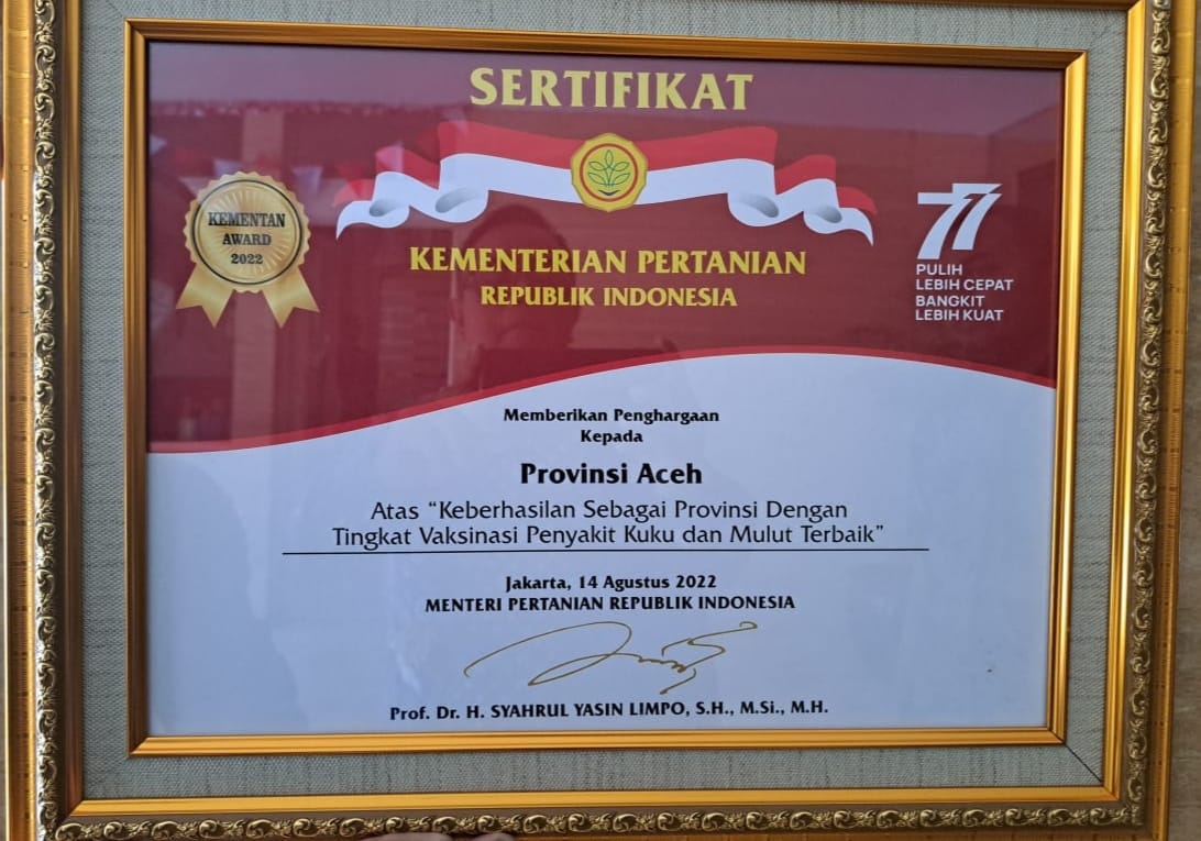 Raih Predikat Terbaik Vaksinasi PMK, Provinsi Aceh dapat Award dari Kementan RI