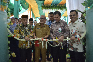 Dirut Bank Aceh Resmikan Kantor Capem Tualang Cut