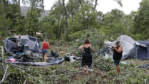 Badai di Eropa, Menewaskan 12 Orang Termasuk anak-anak