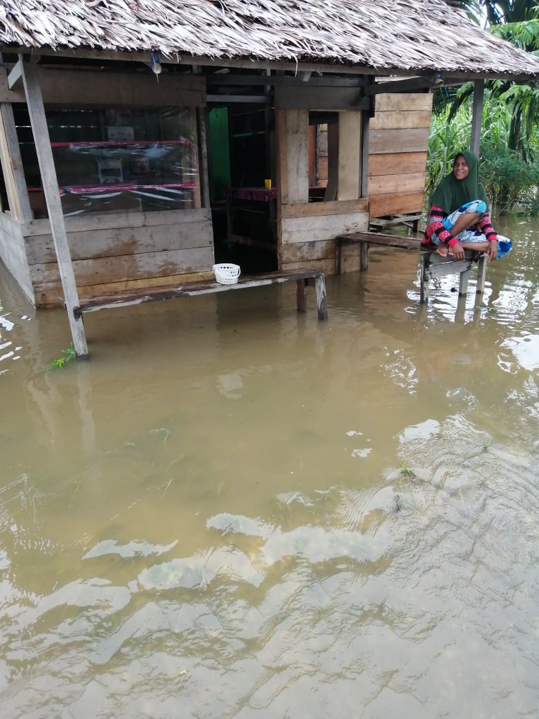 Akibat Cuaca Ekstrim, Desa Trans Sigulai Simeulue Direndam Banjir