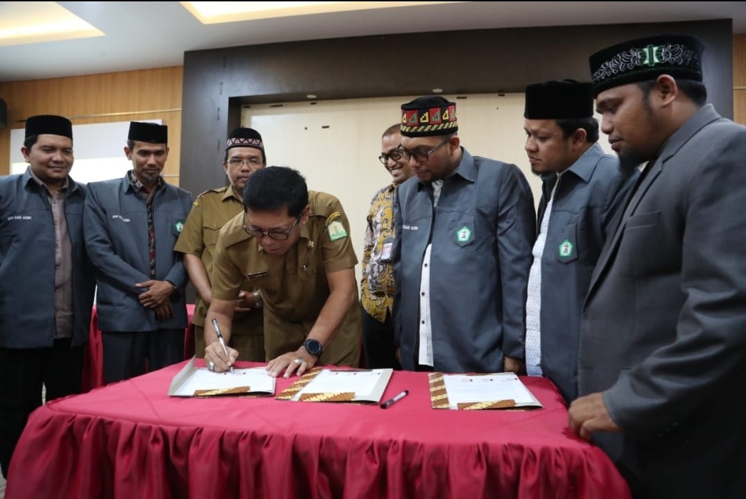 Disdik, DSI dan DPP ISAD Aceh Tandatangani MoU Peningkatan Mutu Pendidikan Berbasis Syariat Islam