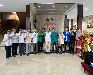 Bertemu Kadisdik Alhudri, BEM Nusantara Siap Berpartisipasi dalam Pembangunan Pendidikan Aceh