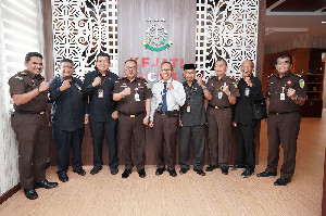 Ketua Pengadilan Tinggi Banda Aceh Silaturahmi Dengan Kajati Aceh