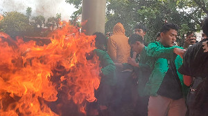 Berlangsung Ricuh, Demo Kenaikan Harga BBM di Lhokseumawe Dibubarkan