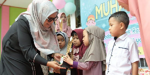 Ketua DWP Aceh Peringati Maulid Nabi Bersama Ratusan Anak TK Pertiwi Setda Aceh
