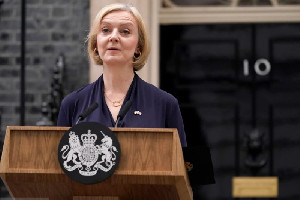 PM Inggris Liz Truss Umumkan Pengunduran Diri
