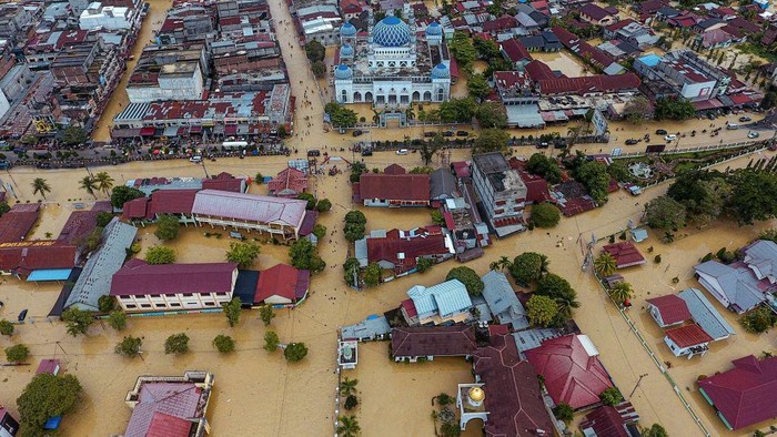 BMKG Ingatkan Pj Gubernur Aceh Waspada Bencana Banjir dan Longsor
