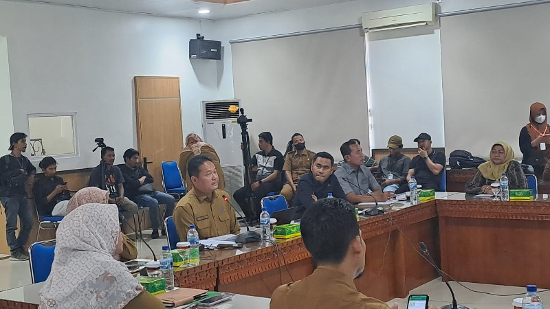 Komisi V DPR Aceh Masih Temukan Obat Sirup Beredar di Apotek
