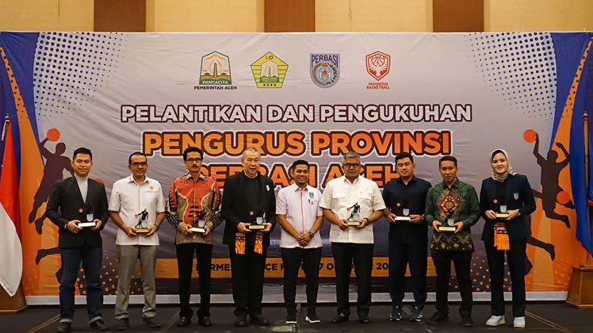 Ketua Umum PP Perbasi Lantik Pengurus Provinsi Perbasi Aceh Periode 2022-2026