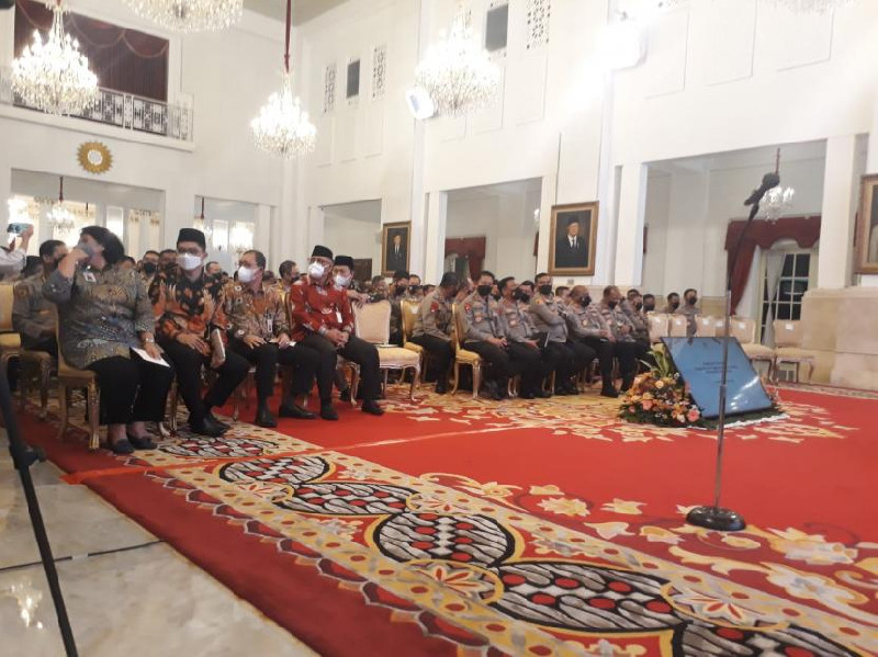 Jokowi Tegaskan Penegakan Hukum Jangan Sampai Dianggap Lemah