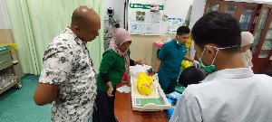 Warga Lam Ara Temukan Bayi di Depan Rumah Kadus