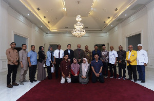 Wali Nanggroe Dukung Perguruan Tinggi Tingkatkan Mutu SDM Aceh