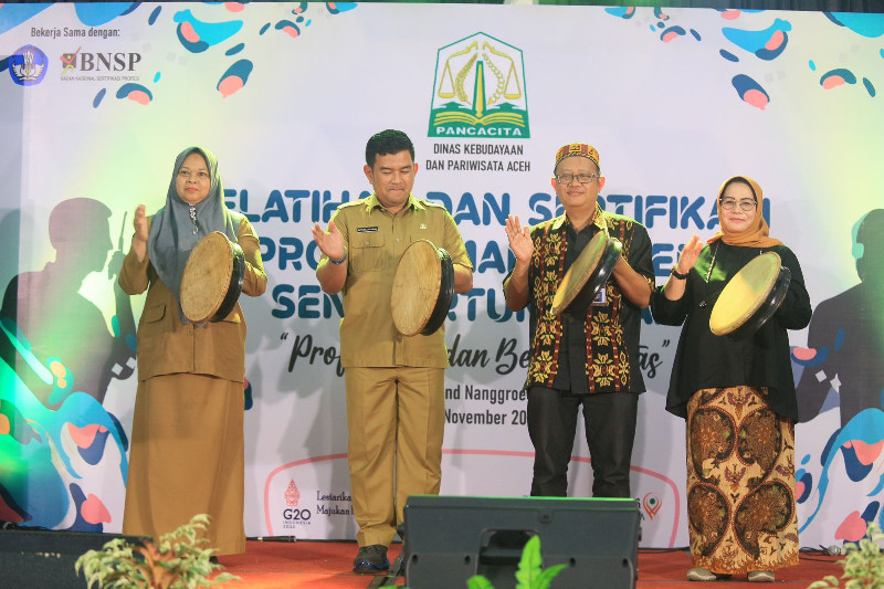 Disbudpar Aceh Gelar Pelatihan dan Sertifikasi untuk 152 Pekerja Kreatif dan Seni Pertunjukan